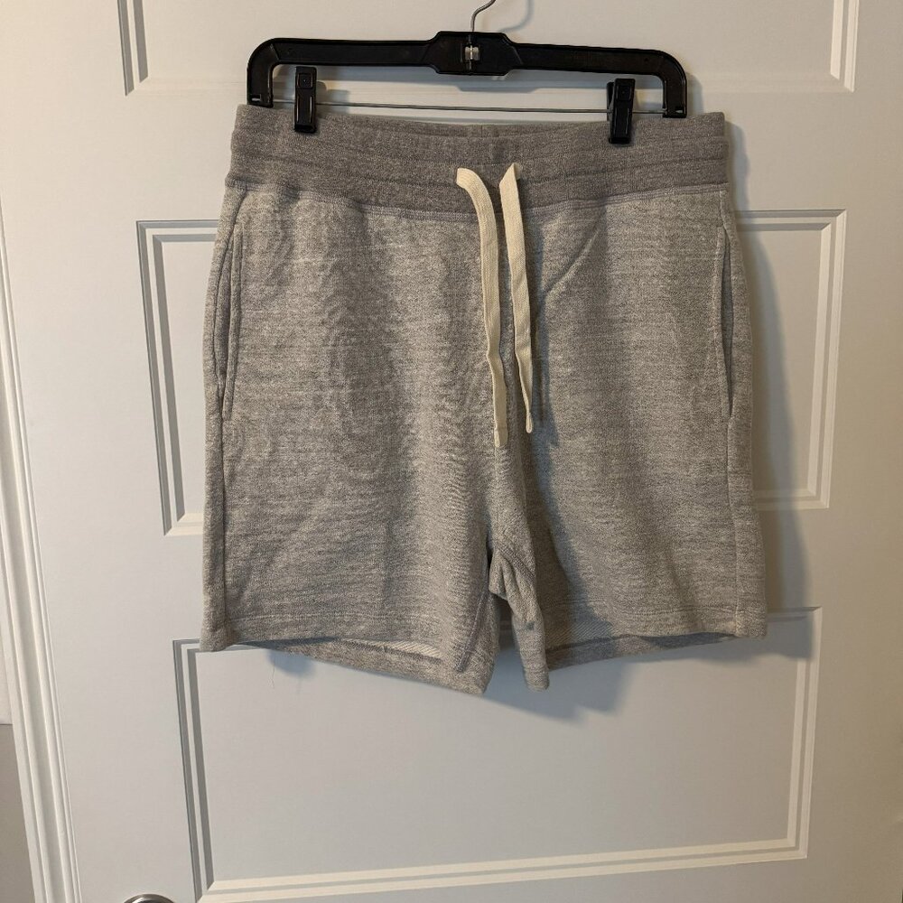 AE77 Women's Size Medium, NWOT